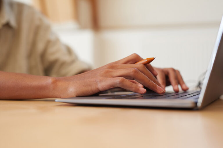 rediger une offre d emploi attractive pour attirer les meilleurs talents